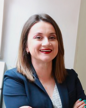 Jazmin Letamendi headshot