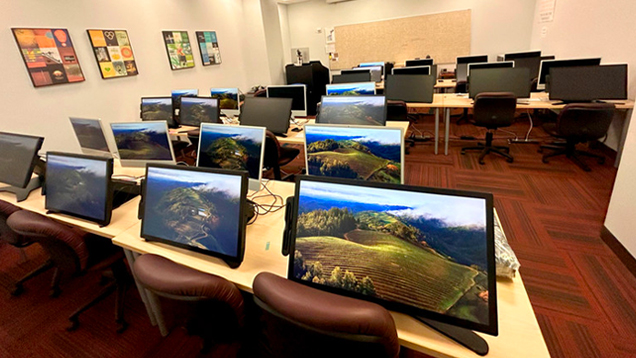 Computers in a classroom