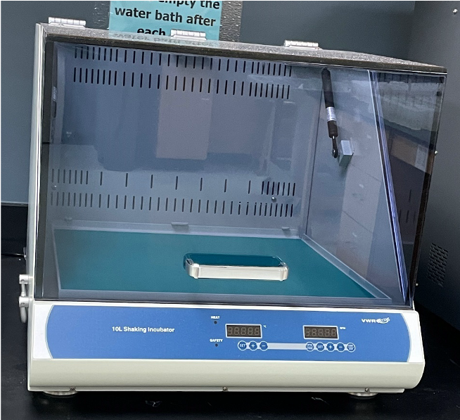 VWR Incubator