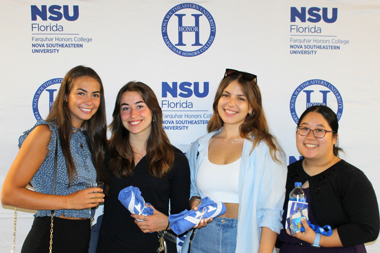 Honors students receive recognition at the Honors College induction ceremony. 