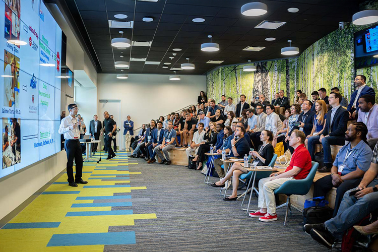 South Florida innovation day at NSU people speaking