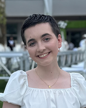 Amelia Wheaton headshot