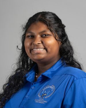 Aashvi Gowrisankar headshot