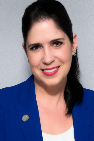 Bernadette Bruce headshot